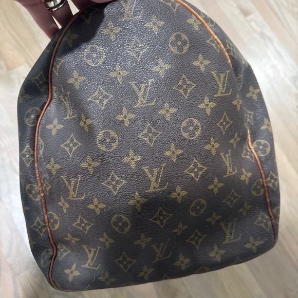 Authentic Vintage Louis Vuitton Keepall 55  Bag - Picture 7 of 11